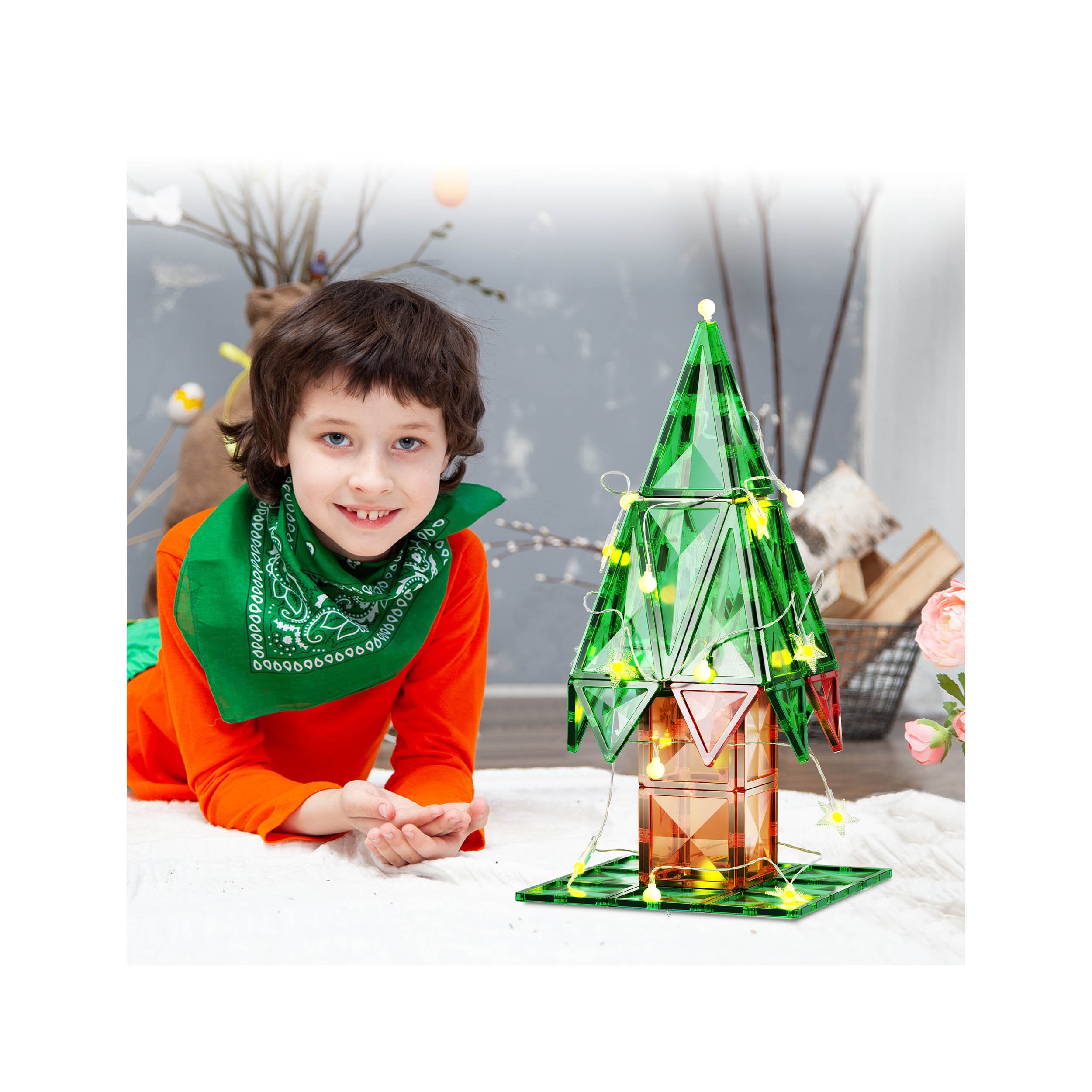 PicassoTiles - Christmas Tree Magnetic Tiles Set with String Lights - 106 Pieces