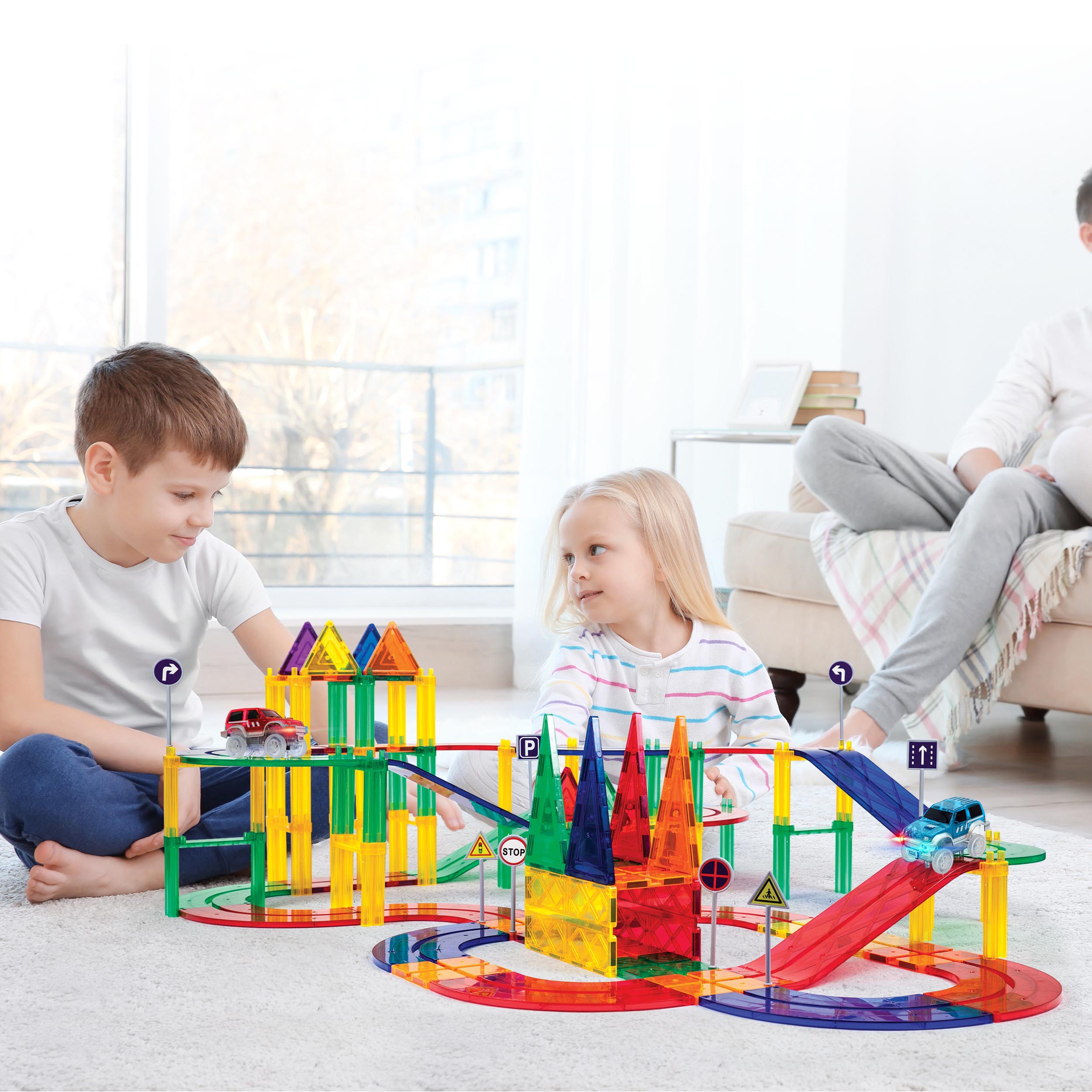 PicassoTiles 80pc Race Track Magnetic Building Blocks Set